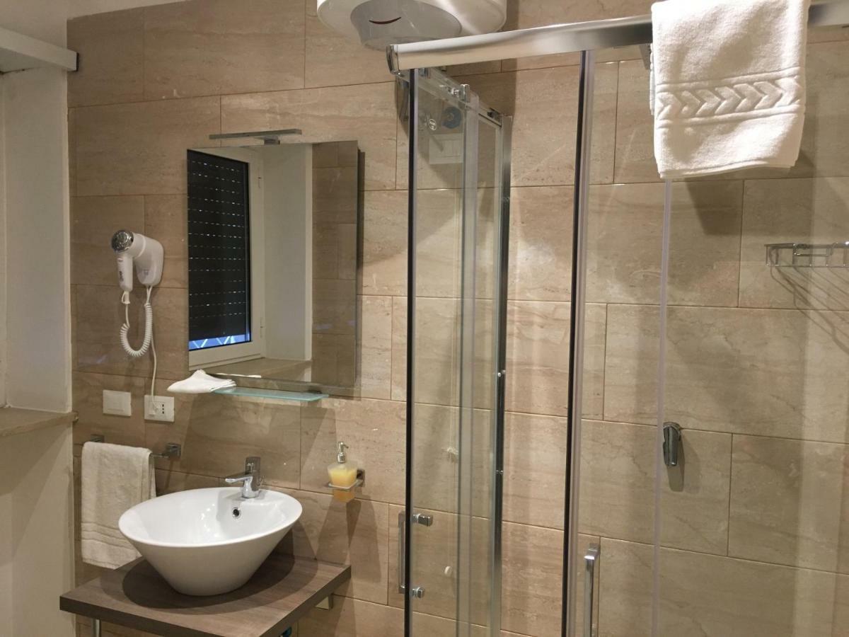 Il Faro Gianicolense Bed and Breakfast Rome Buitenkant foto